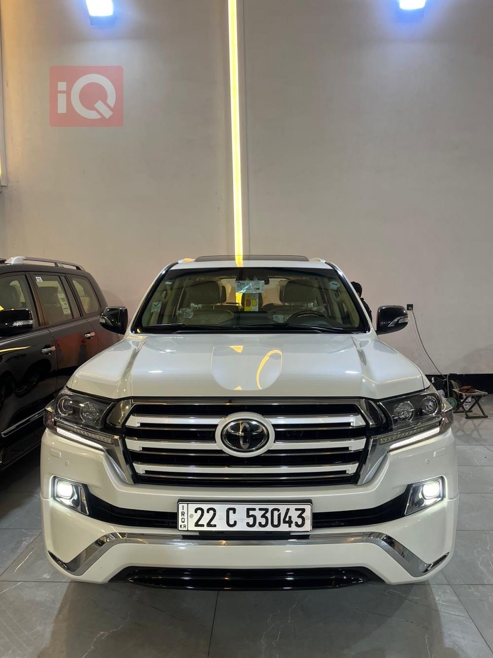 تويوتا لاندكروزر